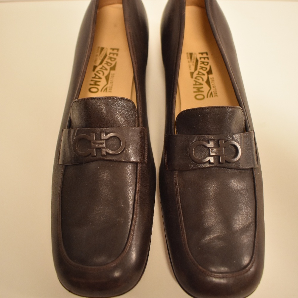 Salvatore Ferragamo Brown Florence Strap Pumps GUC